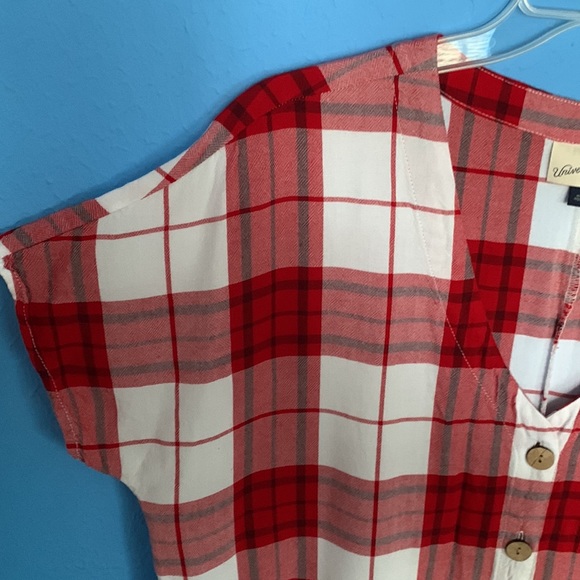 Universal Thread Short Sleeve Button Up Tied Front Red and White Plaid Shirt - Picture 6 of 6